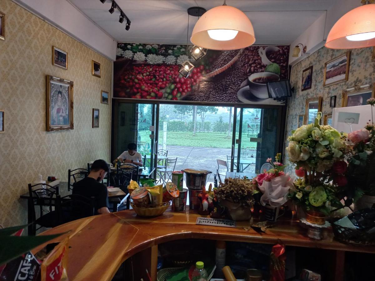 Amaretto Hostel Surat Thani Buitenkant foto