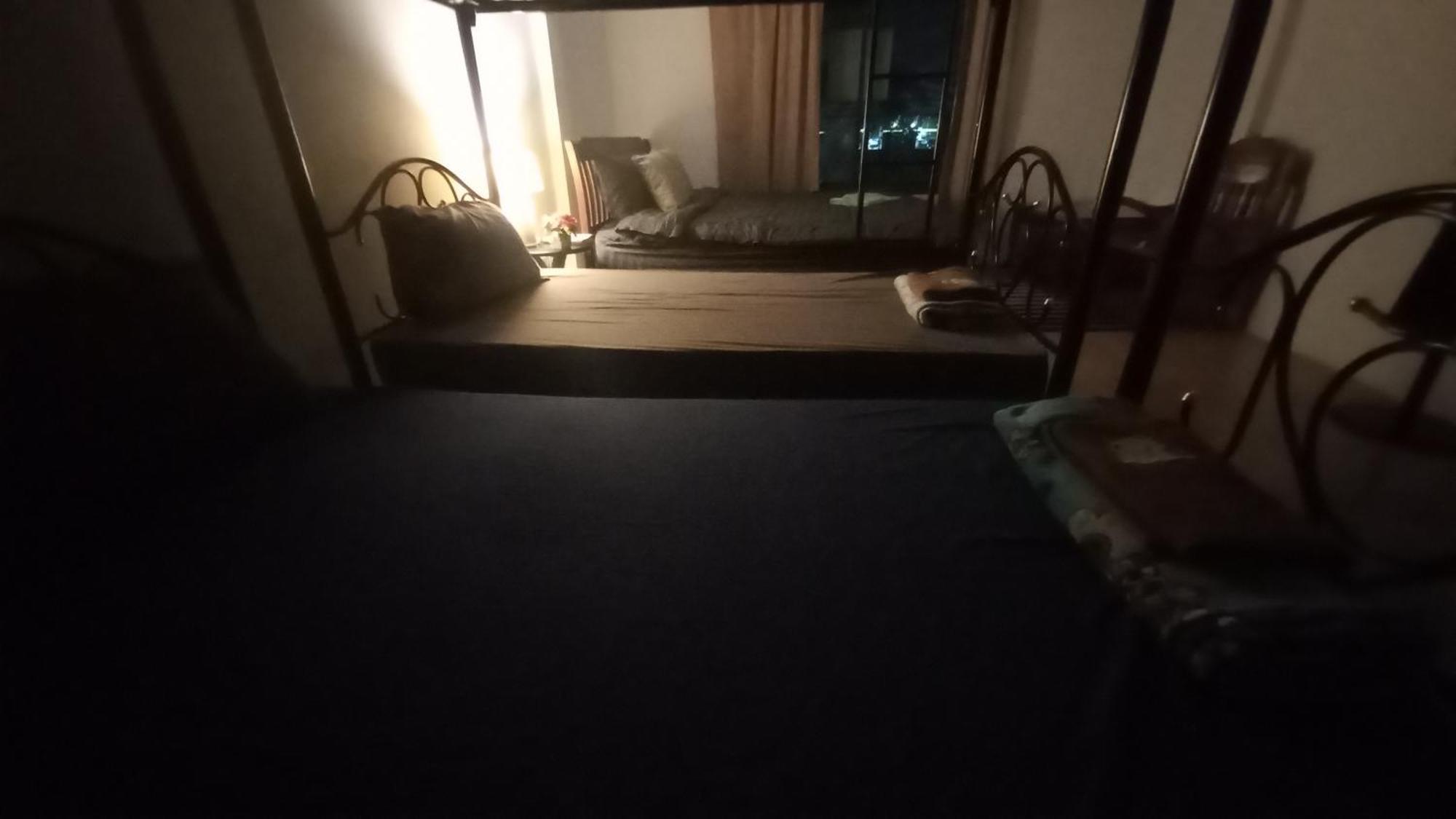 Amaretto Hostel Surat Thani Buitenkant foto